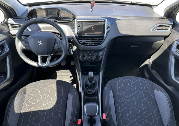 Peugeot 2008 cena 54900 przebieg: 34000, rok produkcji 2018 z Wojkowice małe 326